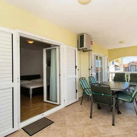 Kendes Apartament Vodice